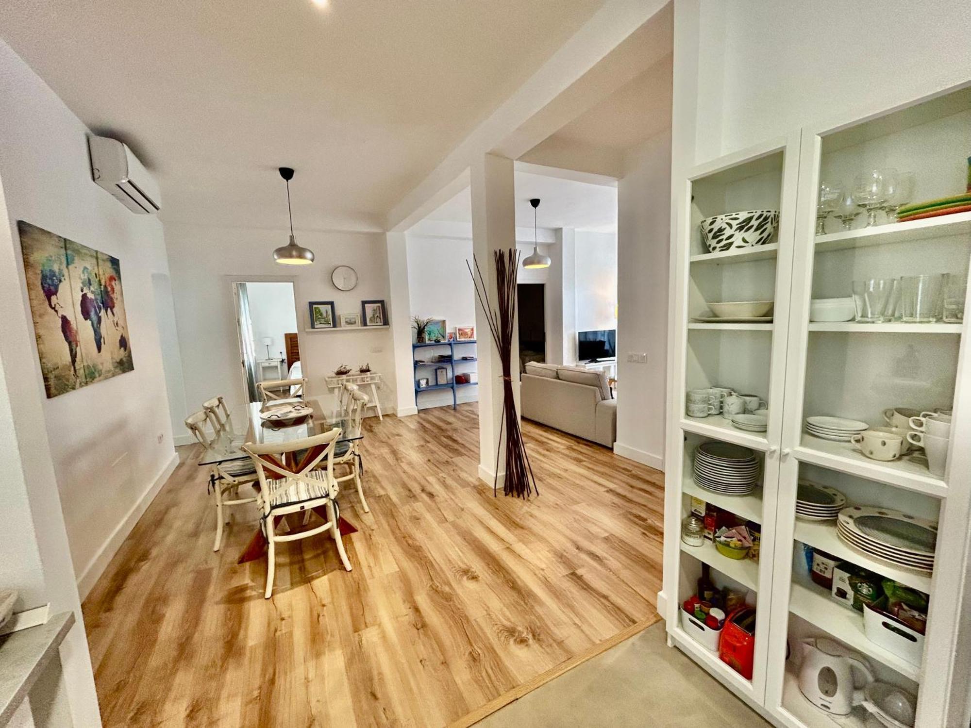 Acogedor Apt 6Pax 3Bdr 2Bth - Cozyhomesevilla5 외부 사진