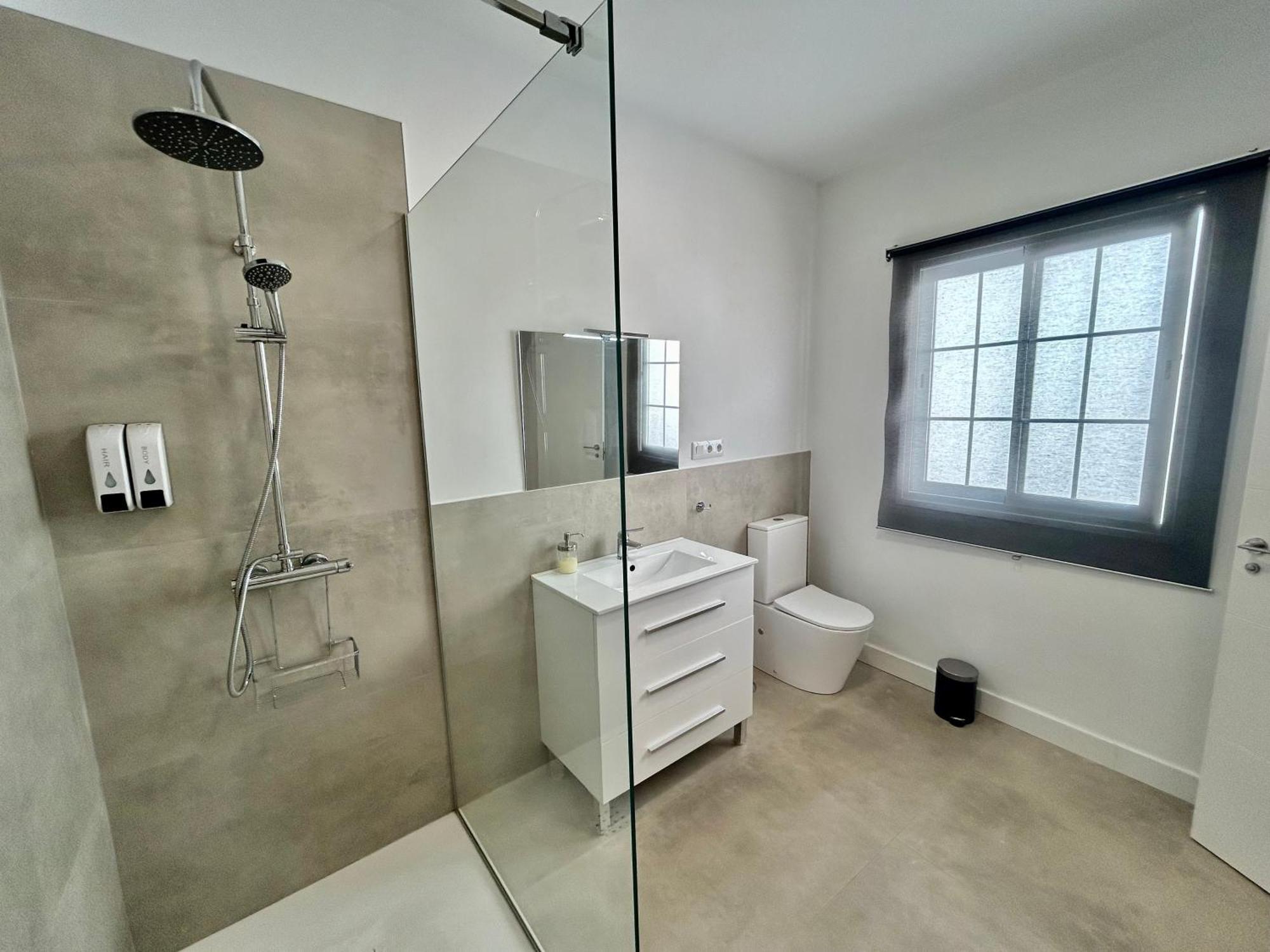 Acogedor Apt 6Pax 3Bdr 2Bth - Cozyhomesevilla5 외부 사진