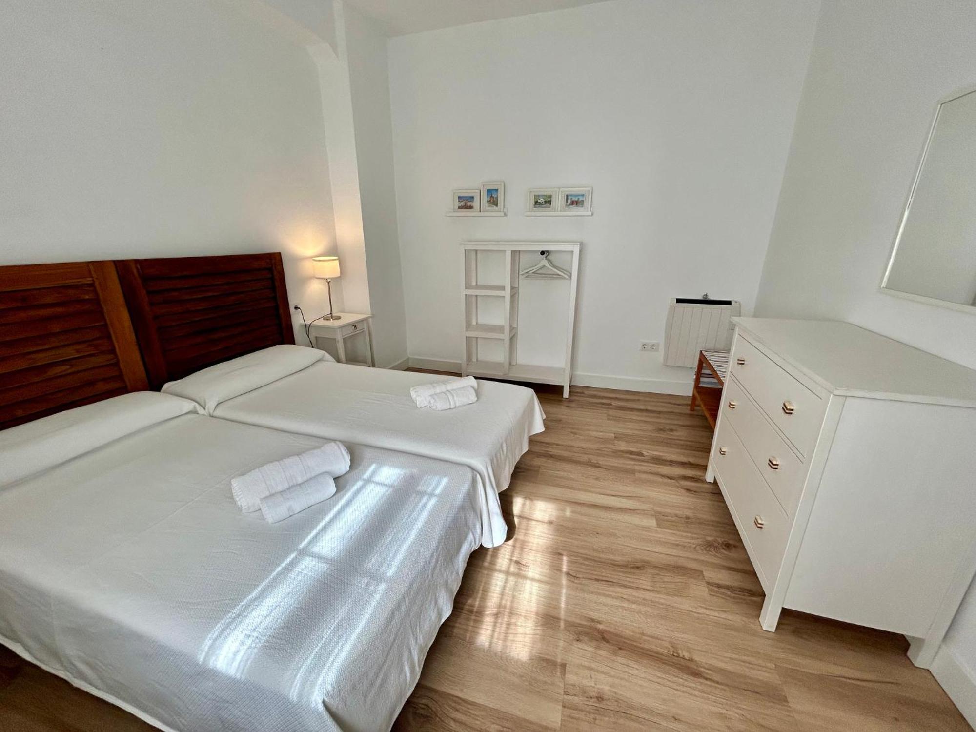 Acogedor Apt 6Pax 3Bdr 2Bth - Cozyhomesevilla5 외부 사진