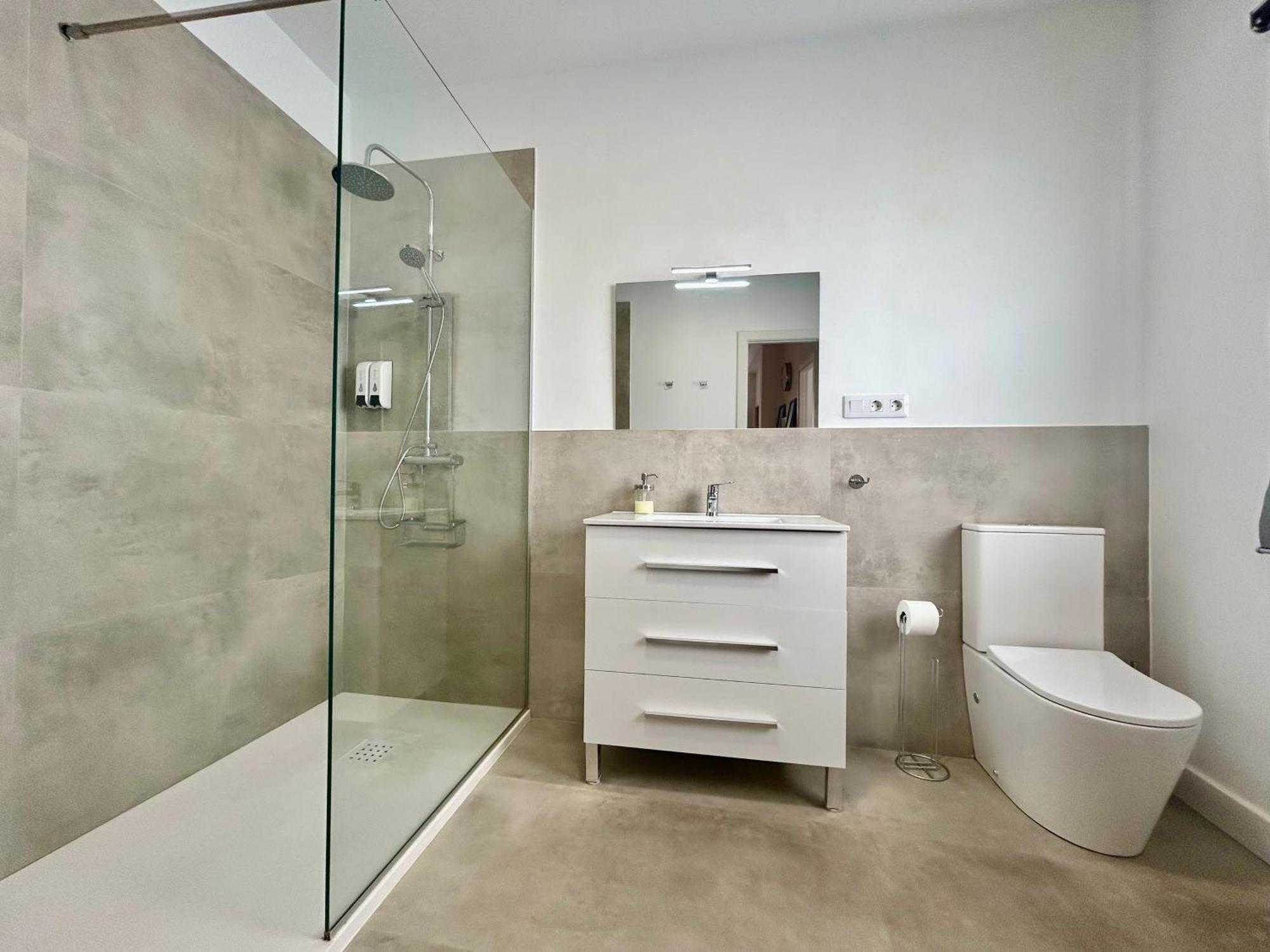 Acogedor Apt 6Pax 3Bdr 2Bth - Cozyhomesevilla5 외부 사진